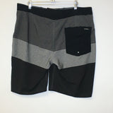 Quiksilver Mens Boardshorts - Size 34 - Pre-Owned - PJ7BSA