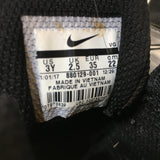 Nike Alpha Soccer Cleats - Size Y3 - Pre-owned - UHH2XH