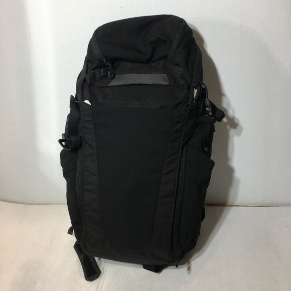 Vertx Concealed Carry Backpack - Pre-owned - W3URU8