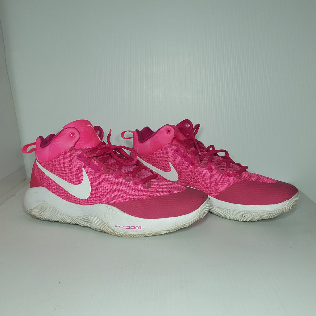 Nike breast sale cancer shoes 2017