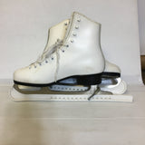 Dominion Women Figure Skates - Size 8 - Pre-Owned - 344WL1
