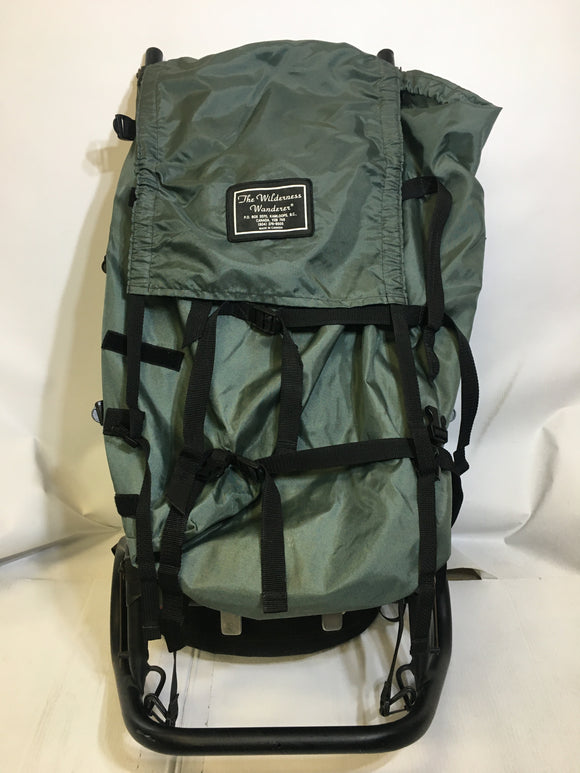 google osprey pixel backpack Port - Size 14L - Pre-Owned this travel bag is Bag Color:Khaki Fly Fishing Tech Tips: collection:sales-and-clearance