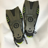 US Divers Swim Fins - Size M9-13 / W10-14 - Pre-Owned - 5JL7DL