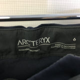 Arc'teryx Women Hiking Shorts - Size 6 - Pre-Owned - 79W5W2