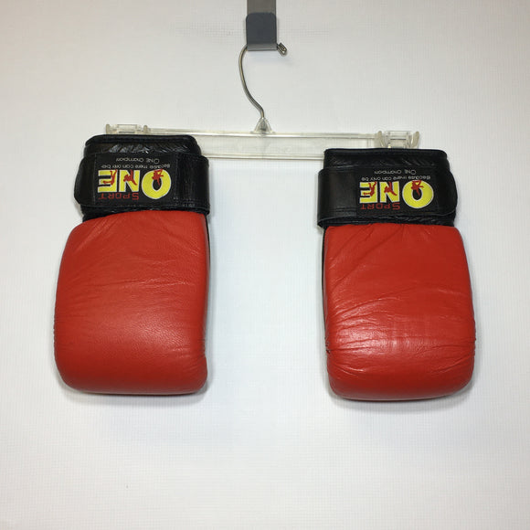 One Sport Boxing Gloves - Size Large - Pre-owned - CV2W4V