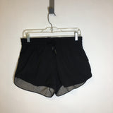 Lululemon Women's Athletic Shorts - Size 6 - Pre-owned - DWYVRZ