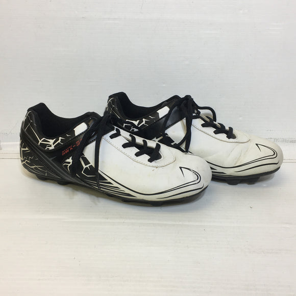 Athletic Works Women's Soccer Cleats - Size 7 - Pre-Owned - E5LHHR