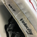 Vaughn Junior Velocity V5 Goalie Pads - Size 26+1" - Pre-owned - E6VNTX