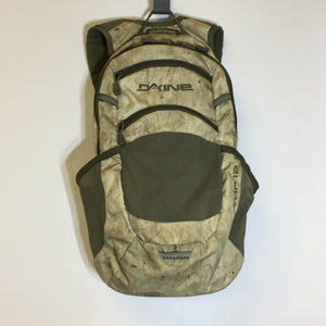 Dakine AMP 12 Hydration Pack - Size 12L - Pre-Owned - ERB3S4