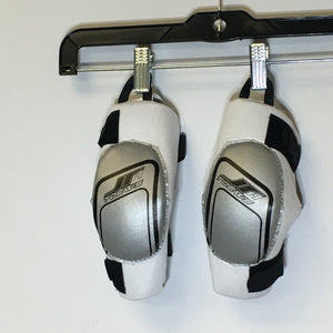 Youth Hockey Elbow Pads - Youth Large - Pre-owned - ETAXN5