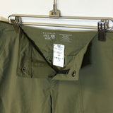 Mountain Hardwear Woman's Capri Pants - Size 10 - Pre-Owned - GZA4E3