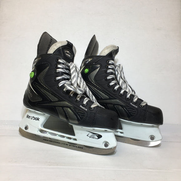 Kids Reebok Hockey Skates - Size: 4 - Pre - Owned - HBZXVX