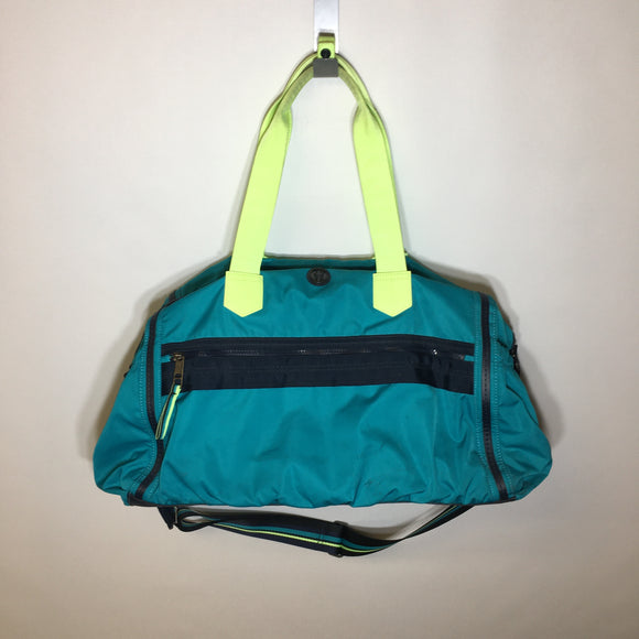 Lululemon Gym Duffle Bag - Size 25L - Pre-owned - K3H414