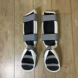 Mudo Kids Taekwondo Shin & Full Instep Guards - Size Small - Pre-owned - K86SDH