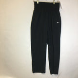 Nike Women's Dri/Loose Fit High Elastic Band Waist - Size Medium - Pre-Owned - N5NWTW