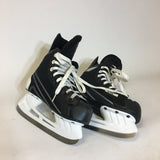 VIC Kid's Anatomical HX1 Hockey Skates - Size 4 - Pre-Owned - PRXS76