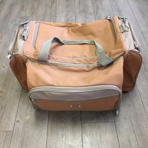 Outbound Cooler Bag w/ Picnic Supplies - Size 4 Person - Pre-Owned - QX9X38