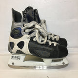 CCM Kids Hockey Skates - Size 3.5 - Pre-Owned - SAXUHV