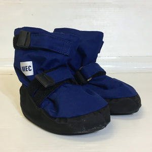 MEC Toaster Kid's Booties - Size S/P - Pre-owned - TCXDPU