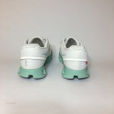ON Could Tec Men Sneaker -Size 8 - Pre-Owned - UN11AC