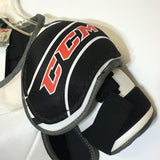 CCM Junior Hockey Shoulder Pads - Size JR Small - Pre-owned - VVUPG4