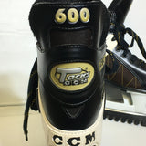 CCM Men Hockey Skates - Size 9 - Pre-Owned - Y866GV