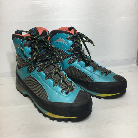 Scarpa Womens Charmoz OutDry Mountaineering Boots - Size 7.5 - Pre-owned - YSE9G3