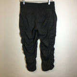The North Face Women's Capri Outdoor Pants - Size Medium - Pre-Owned - ZUBLCL