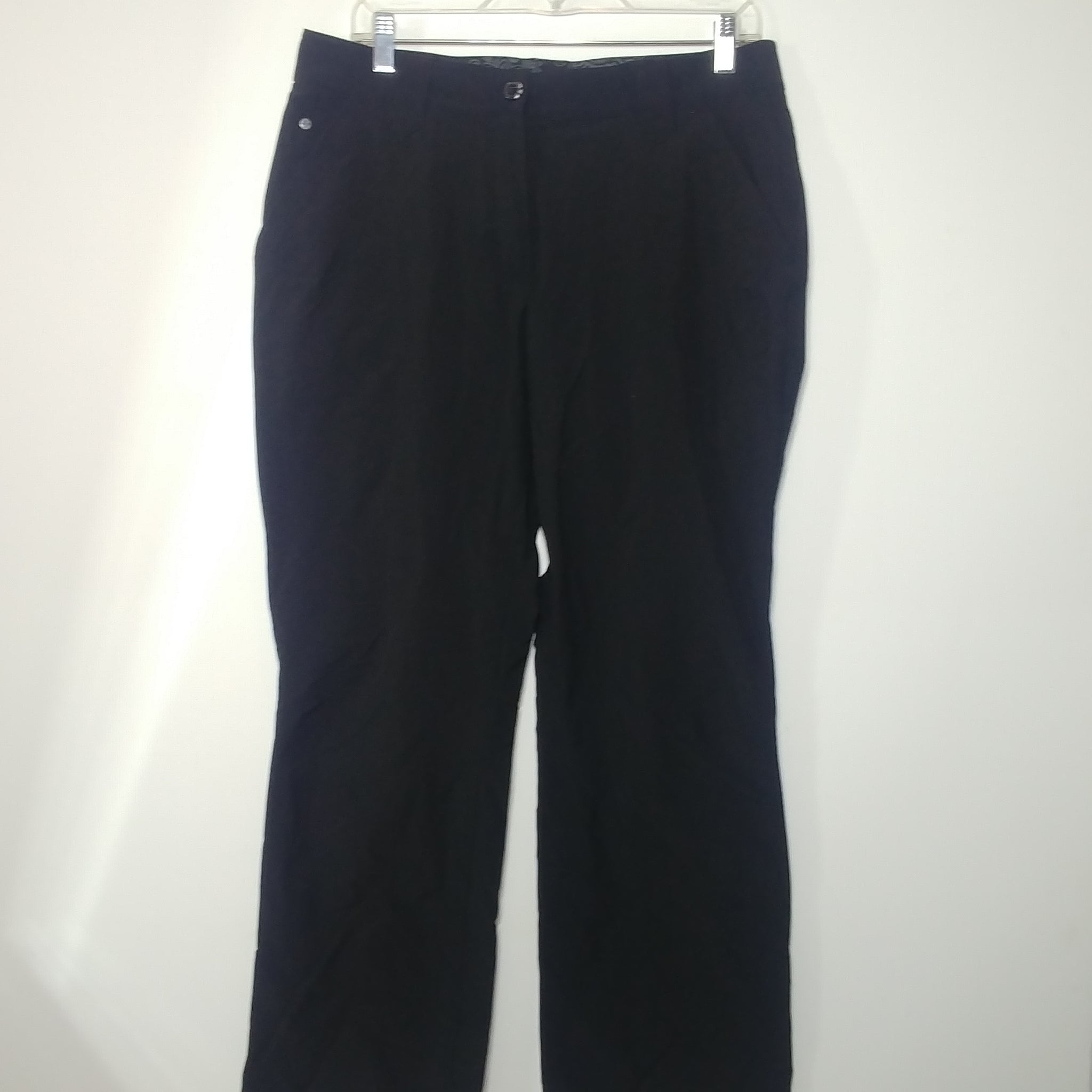 MEC Womens Hiking Pants- Size 12- Pre-owned- C98RT6 – Gear Stop Outdoor  Solutions