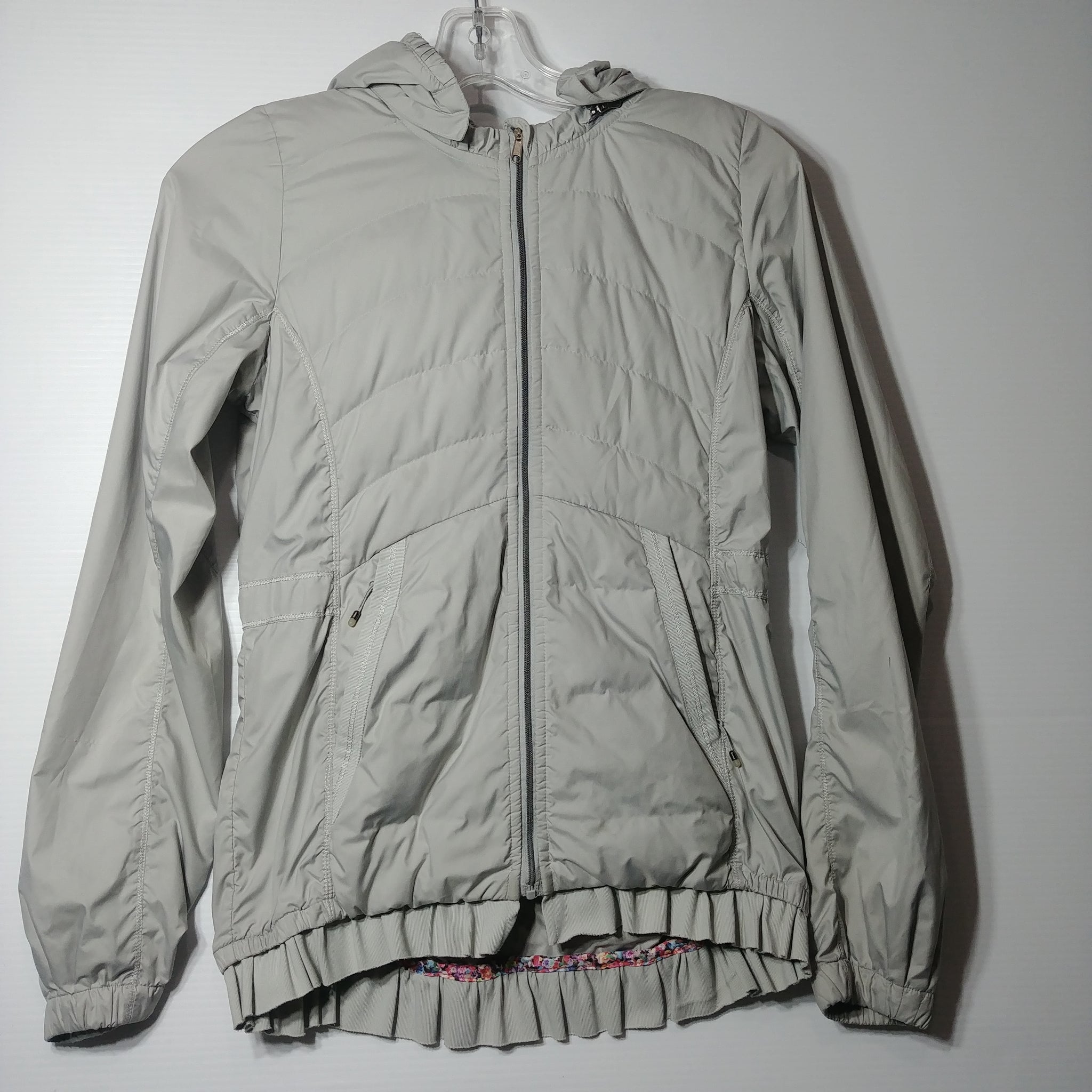 Lululemon Womens Puffer Jacket - 4 - Pre-owned - TCSZJ1 – Gear Stop Outdoor  Solutions